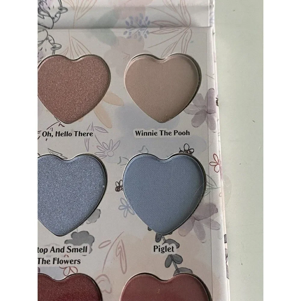 Disney Winnie The Pooh Heart Shaped‎ Eyeshadow Palette With Mirror 12 Colors NEW